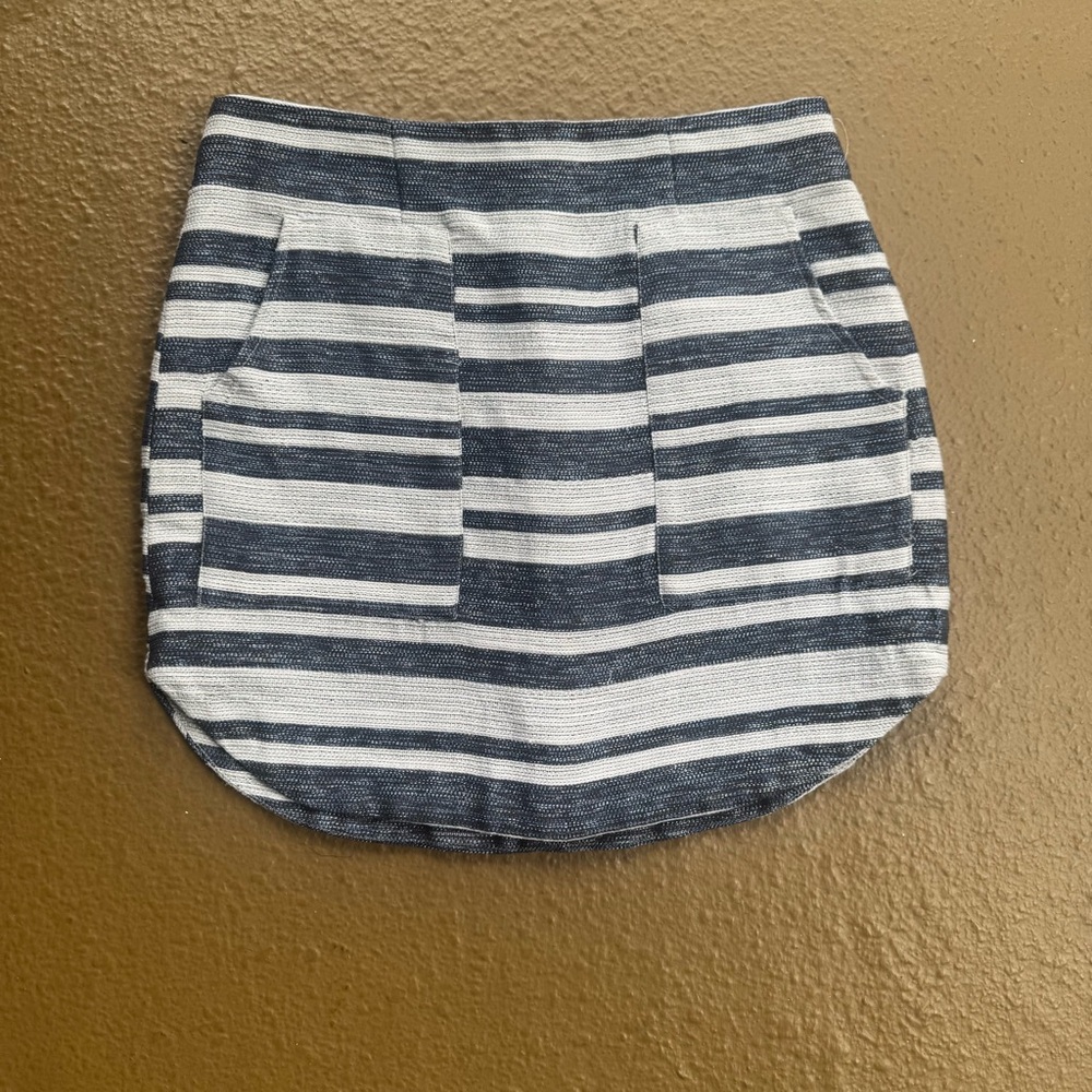 Made Fashion Week for Impulse Skirt white/ silver and blue Size 8